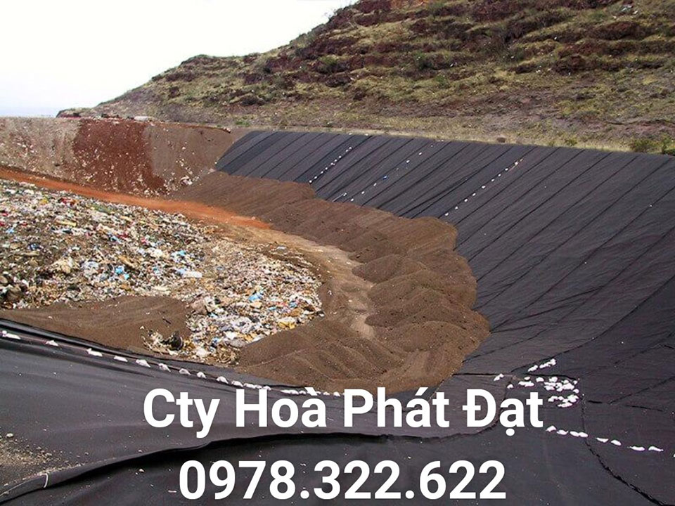 Báo giá bán lẻ màng bạt nhựa chống thấm HDPE màu xanh đen lót ao hồ bờ ao chứa nước giá rẻ tại Tuyên Quang
