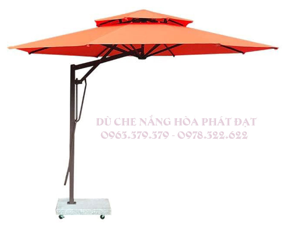 Hình ảnh: sản phẩm dù che nắng lệch tâm của Hòa Phát Đạt