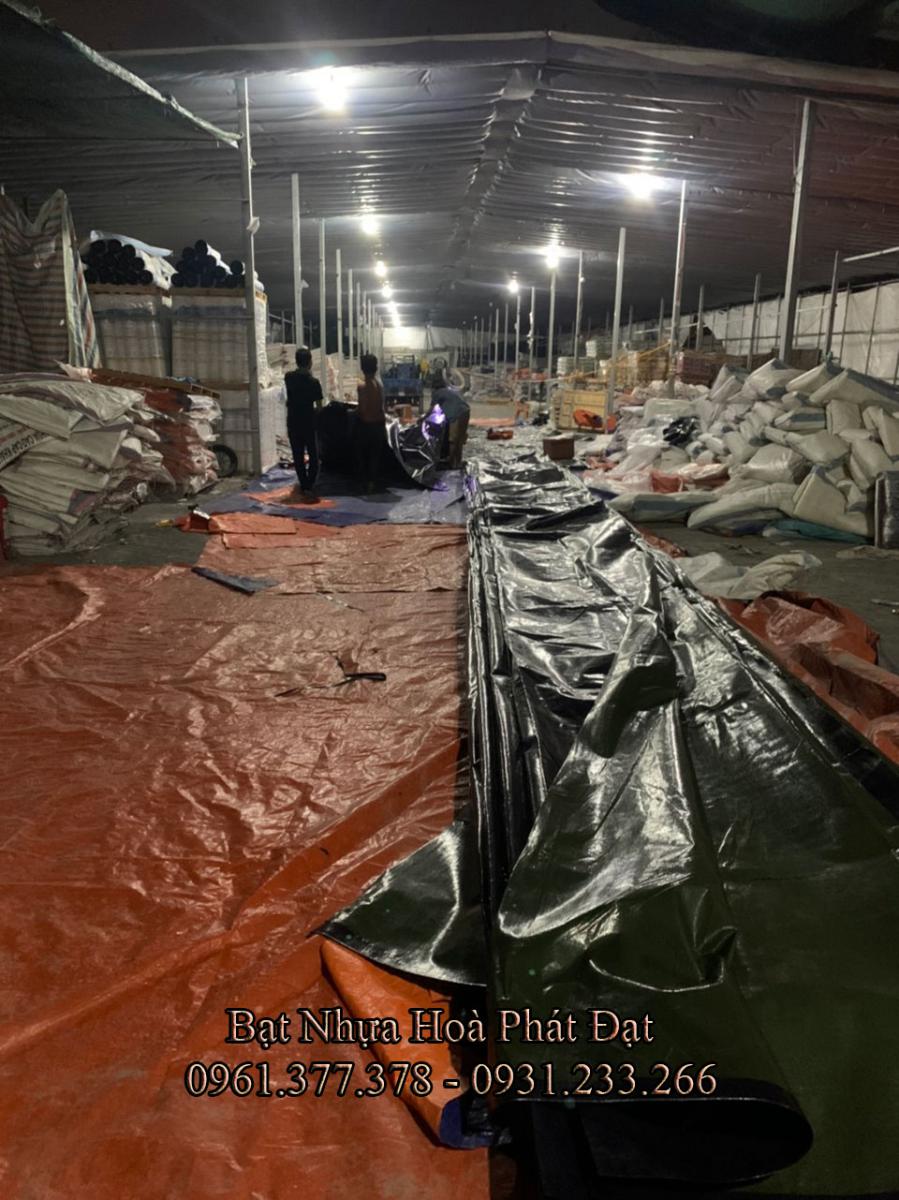 Chuyên cung cấp bạt công nghiệp che hàng hóa, bạt phơi nông sản, bạt che đậy che phủ vật liệu giá rẻ tại Tp Hồ Chí Minh
